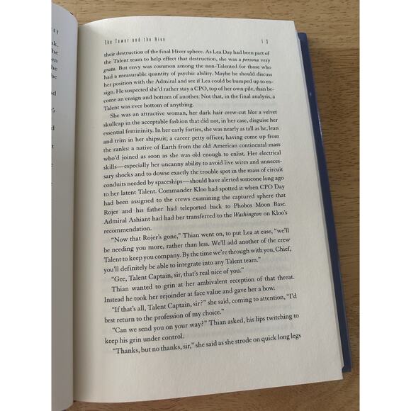 Anne McCaffrey 2 BKS The Dolphins Bell & The Tower and the Hive HC/DJ/1st ed VTG - Picture 11 of 13